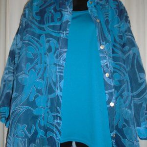 ladies two piece top with sheer blouse